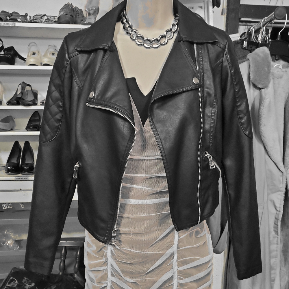 Candie's black faux leather moto jacket coat xs - Picture 2 of 14